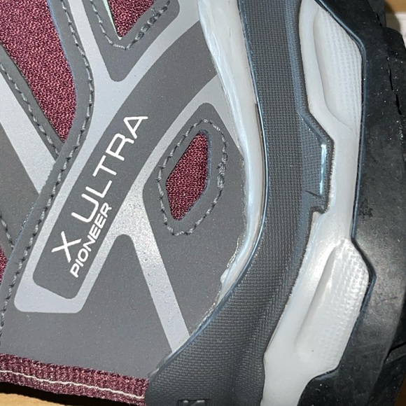 Women's salomon xultra pioneer mid cswp hiking boots wine tasting/magnet size6.5 - Picture 5 of 12
